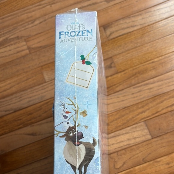 NWT 2025 Disney Frozen Olaf's Adventure Blue
Advent Calendar - Picture 6 of 9
